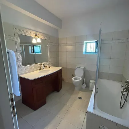 Hotel Stone House 4*